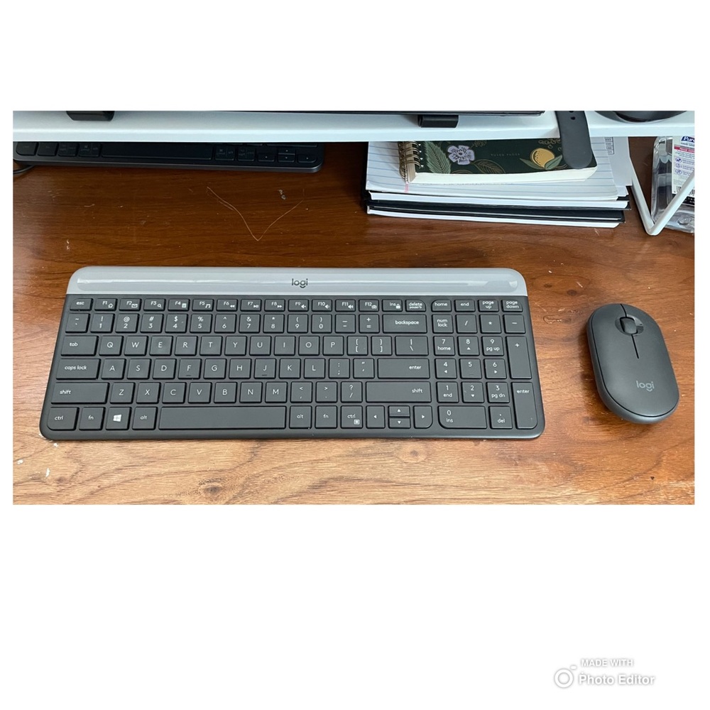 Logittech MK470 Slim Keyboard and Mouse Combo